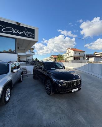 Maserati Levante V6 Diesel 275 CV AWD Gransport