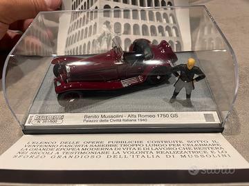 Mussolini con Alfa 1750 collezionismo