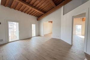 Appartamento di 117 m² con 4 locali e box auto a Z