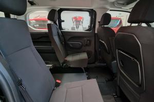 FIAT DOBLO' ALLESTITO PER TRASPORTO CARROZZINA