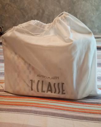borsa e scarpe 