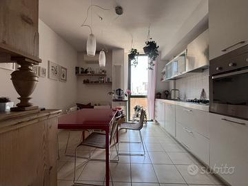 Apparatmento con garage, zona centro