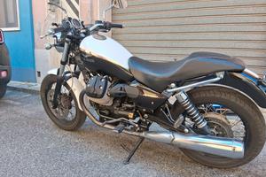 Motoguzzi Nevada 750 Anniversario 2015