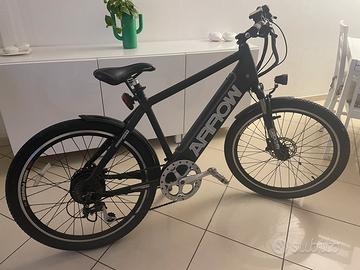 Ebike bici Arrow della Bad Bike motore 250 Watt.