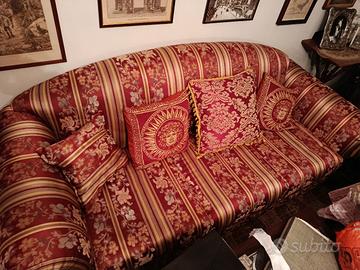 salotto completo divano letto e poltrone 