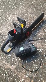 Motosega a batteria 