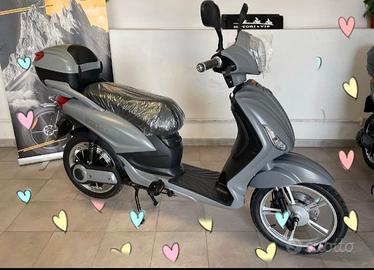 velocipede, scooter elettrico