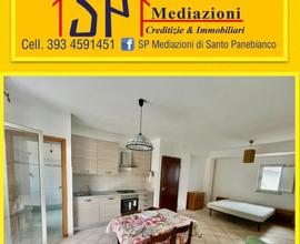 Monovano fronte mare