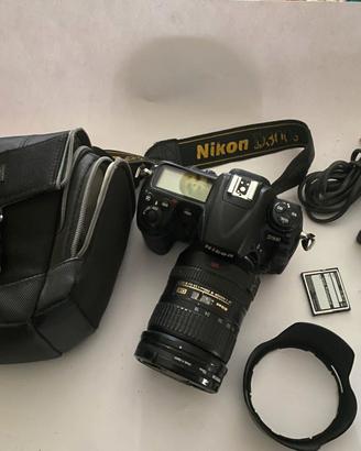 Nikon D300 PRO + Obiettivo Tuttofare 18-200mm VR