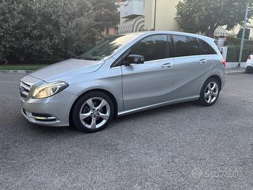 Mercedes B180 cdi Premium