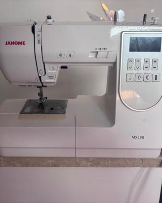 Macchina da cucire JANOME MXL50