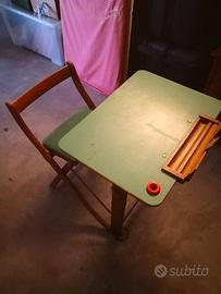 Banco e sedia scolastici monoblocco