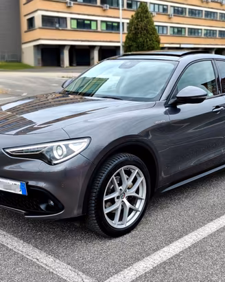 ALFA STELVIO 2.2 AT8 Q4 Veloce 210CV