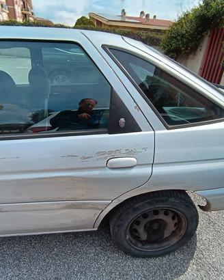 FORD ESCORT GHIA BRRLINA