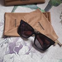 occhiali da sole Burberry