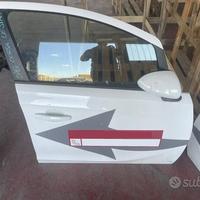 Ricambi portiere ant. sx/dx disponibili Opel Corsa