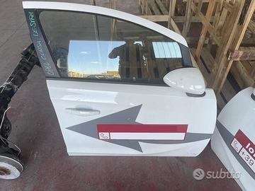 Ricambi portiere ant. sx/dx disponibili Opel Corsa