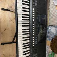 Tastiera Yamaha PSR E433