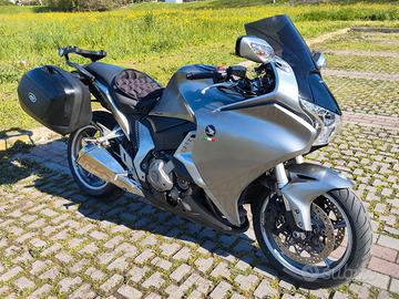 Honda VFR 1200F DCT