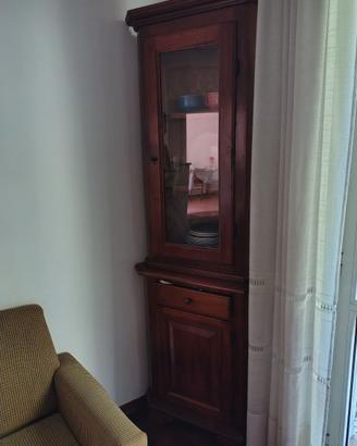 Vetrinetta ad angolo