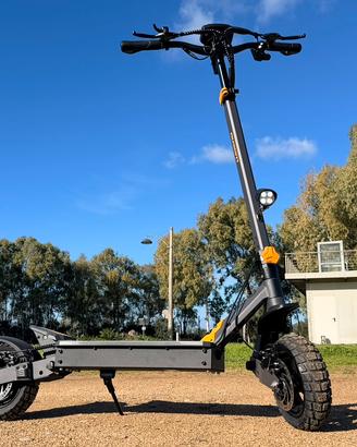 AUSOM l1 800W NFC Nuovo Solo Recensito SOLI 47km!