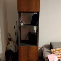 colonna di 1 anno con cassetti rallentati