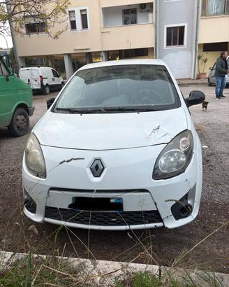 Auto per pezzi fi ricambio