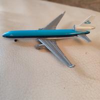 modellino McDonnell Douglas MD-11 KLM 