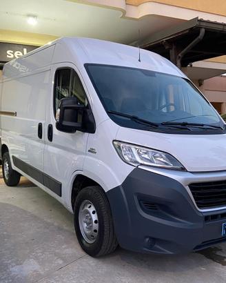 Fiat Ducato 35 2.3 MJT PLM-TA Furgone come nuovo
