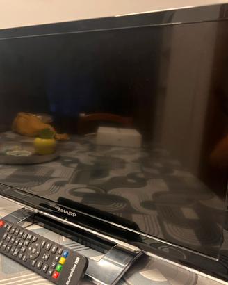 TV LCD Sharp 24"-LC-24LE250E-BK con telecomando