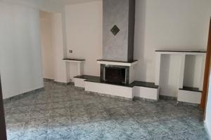 Appartamento 3 Vani non arredatoLeucatia\P.Novelli