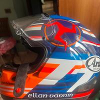 Casco Arai Rx7