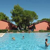 Villaggio Azzurro: trilocale con giardino privato