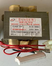 Trasformatore microonde