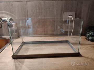 acquario / vaschetta pesci o tartarughe 