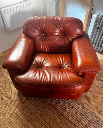 Divano e due poltrone in pelle vintage