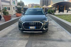 Audi Q3  35 TDI S tronic 2022 140.000km