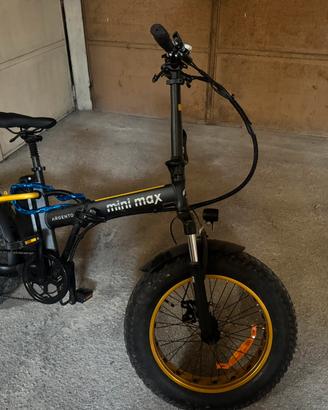 Mini max argento