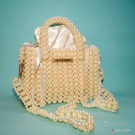 Borsa in perline fatta a mano con tracolla