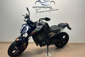 KTM DUKE 790 SCARICO MIVV DA 99€ AL MESE
