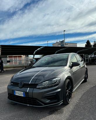 Volkswagen Golf R 2.0 TSI 310 CV DSG 4Motion