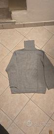 Maglione a collo alto