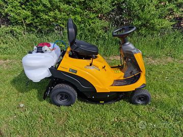 Trattorino Stiga 372 con botte diserbo