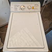 Lavatrice carica dall'alto SMEG