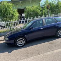 Alfa Romeo 156 1.9 JTD Sportwagon Distinctive revi