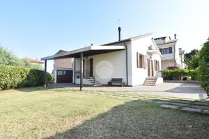CASA INDIPENDENTE A SANTARCANGELO DI ROMAGNA
