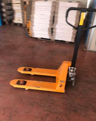 Transpallet manuale