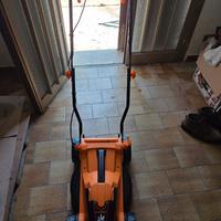 Tagliaerba Senza Fili LawnMaster CLMF243