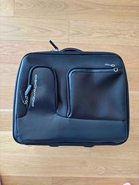 Trolley business 24 ore Piquadro in pelle nero