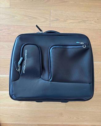 Trolley business 24 ore Piquadro in pelle nero